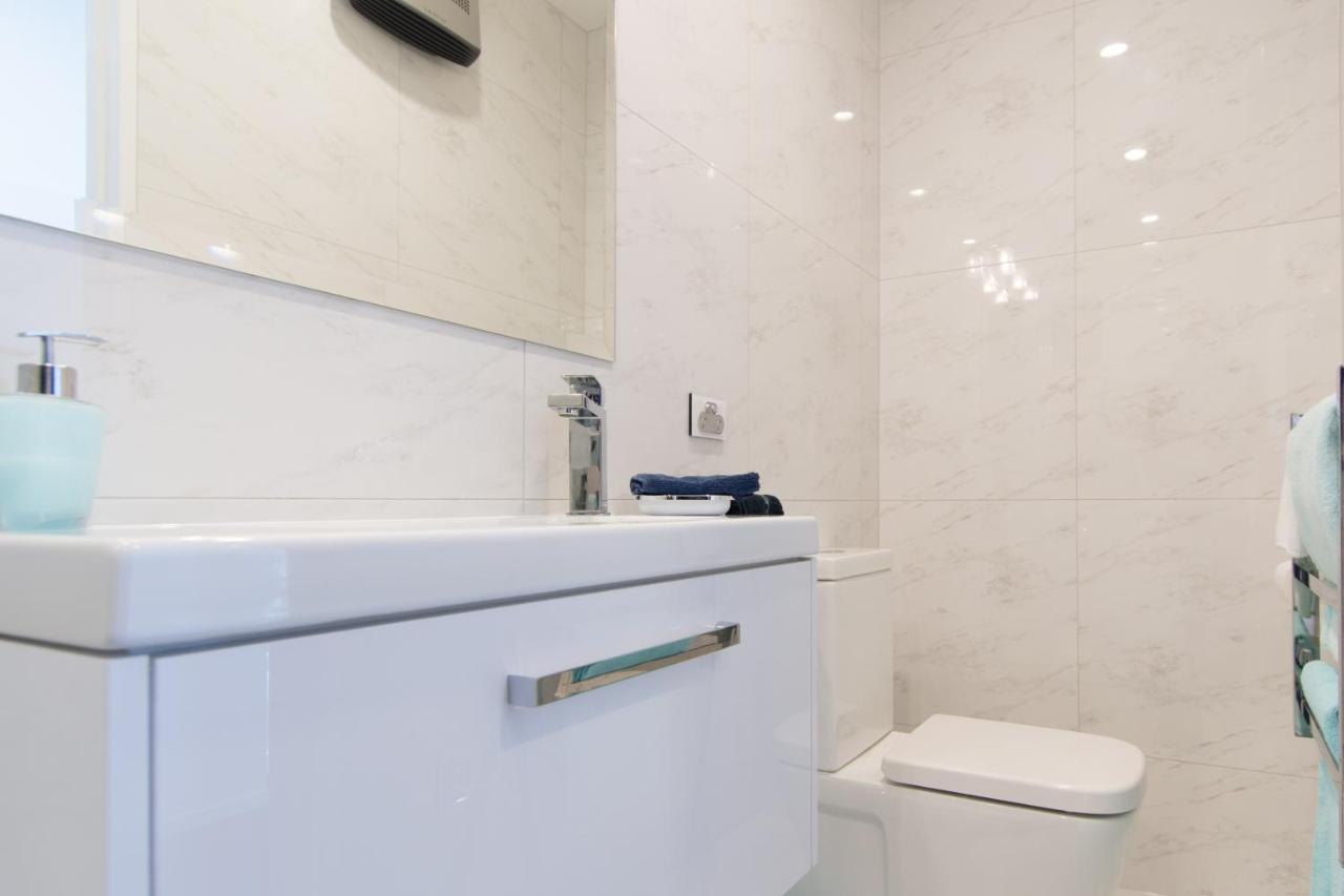 Aqua-Heights Apartment Nelson Extérieur photo